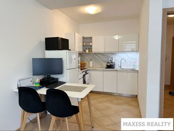 1- izbový byt na Bakossovej ulici, centrum, 44 m2 - 3