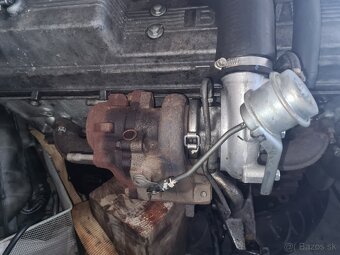 Predám motor e34 m21d24 - 3