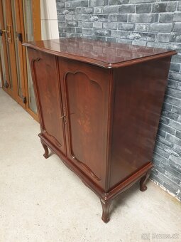 Taliansky nabytok - 3