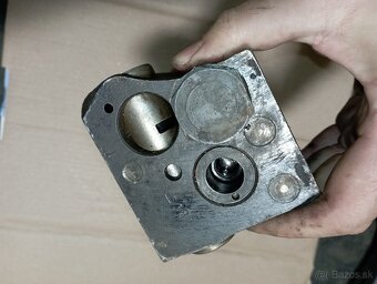 Kocka hydrauliky Zetor - 3