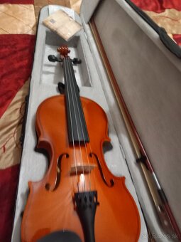 Predám krásne,nové, husle 4/4 - 3