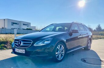 Mercedes Benz E200 - 3