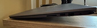 Dell Vostro 15 5510 - 3