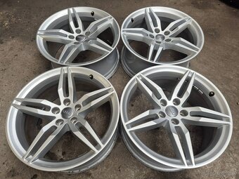 5x112 r19 ET32 x 8,5J elektróny originál AUDI - 3
