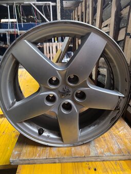 Disky Peugeot 5x108 r16 - 3