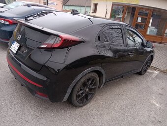Rozpredám Civic 9 - 3