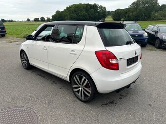 SKODA Fabia 1.4 TSI RS DSG - 3