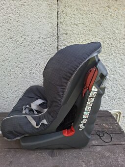 Predám autosedacku 15-36kg - 3