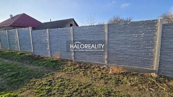 HALO reality - Predaj, pozemok pre rodinný dom 898 m2 Most - 3
