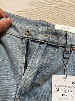 Zara Flared Jeans - 3