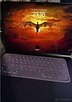 PREDÁM - MacBook Pro 16" (2024) - 3