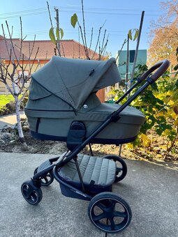 Easywalker Harvey3 Premium Emerald Green - 3