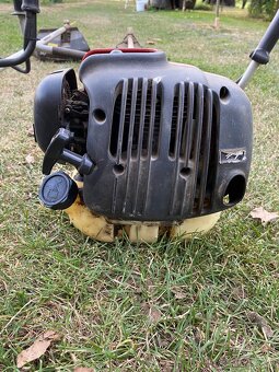 Krovinorezy Grizzly a Stiga - 3