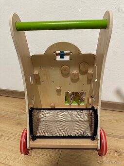 Drevené chodítko na tlačenie - 3