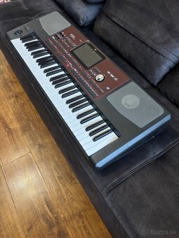Predám KORG Pa700 - 3