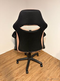 Kancelárska stolička - 3