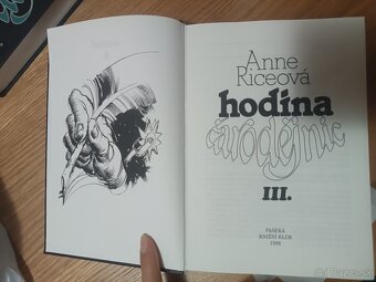 Kniha Hodina Čarodejníc - 3