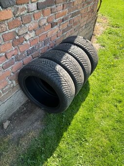 Pirelli CInturato Allseason SF3 Celoročky 225/45 R17 94W - 3