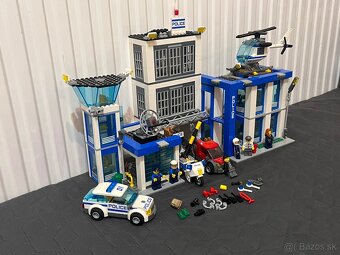 Lego city 60047 - 3