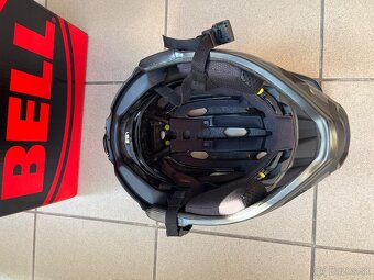 prilba Bell SUPER DH mips - 3