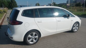 Opel Zafira Tourer - 3