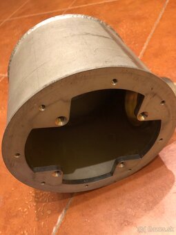 Predmontážna nerez príruba protiprúd Taifun Duo Hugo Lahme - 3