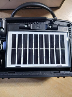 Male Radio Solar Bluetooth MP3 FM AM USB CAR adio disponuje - 3