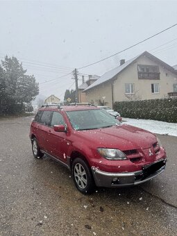 Mitsubishi Outlander 2.4 Benzín 4x4 114KW A/T4 - 3