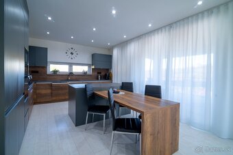 Exkluzívny rodinný dom na predaj, Pavlovce, okr. VT - 3