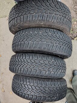 Predám zimné pneu Dunlop Winter Response 2 195/65R15 91T - 3