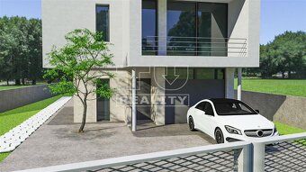 Stavebný Pozemok v centre - 3