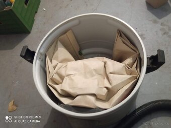 Pracovný vysávač ETA - 3