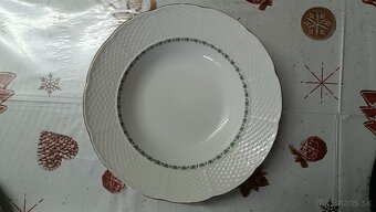 Súprava tanierov - 3