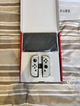 NINTENDO OLED + HRY + PRO OVLADAC - 3