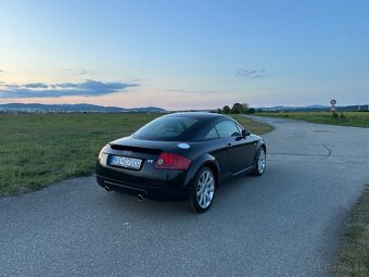 Audi TT 1.8T quattro - 3