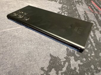 Samsung Galaxy S22 Ultra - 3