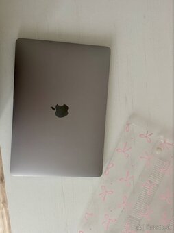 MacBook Air M1 256GB Disk 8GB RAM - 3