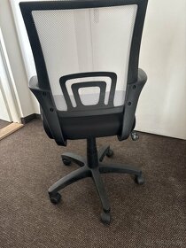 Ergonomická kancelárska otočná stolička - 3