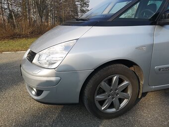 Renault Espace 2,0 dCi 110KW 7 míst - 3