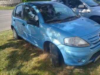 Predám Citroen C3 - nefunkčný motor - 3