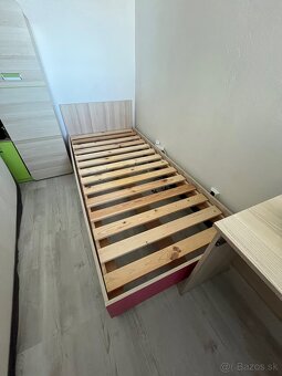Posteľ 90x200 - 3