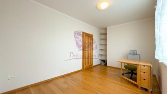 Na prenájom pasívny 5 izbový drevodom v modernej časti Senec - 3