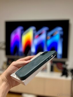 Kožený obal na Apple iPhone 14 Plus s MagSafe ForestGreen - 3