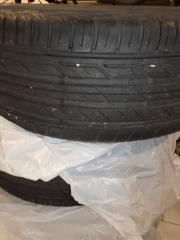 215/50 R18 92W - 4x Bridgestone Turanza - 3