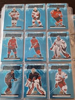 Hokejové kartičky insert dazzlers blue 2023/24 - 3