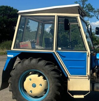 Predam kabinu zetor 5611 - 6911 - 3