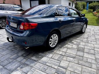 Toyota corolla - 3