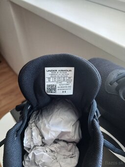 UNDER ARMOUR MOJO 2 - 3