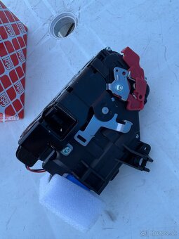 3D1 837 015 AB - 3