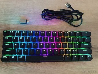 Herná klávesnica Steelseries Apex Pro Mini wireless - 3